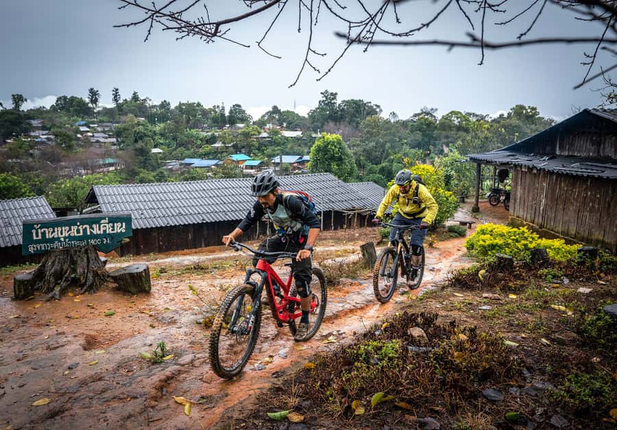 Chiang Mai: Buffalo Soldier Trail Guided Mountain Biking - Dirt roads, singletrack, old-growth rainforest, and fruit farms