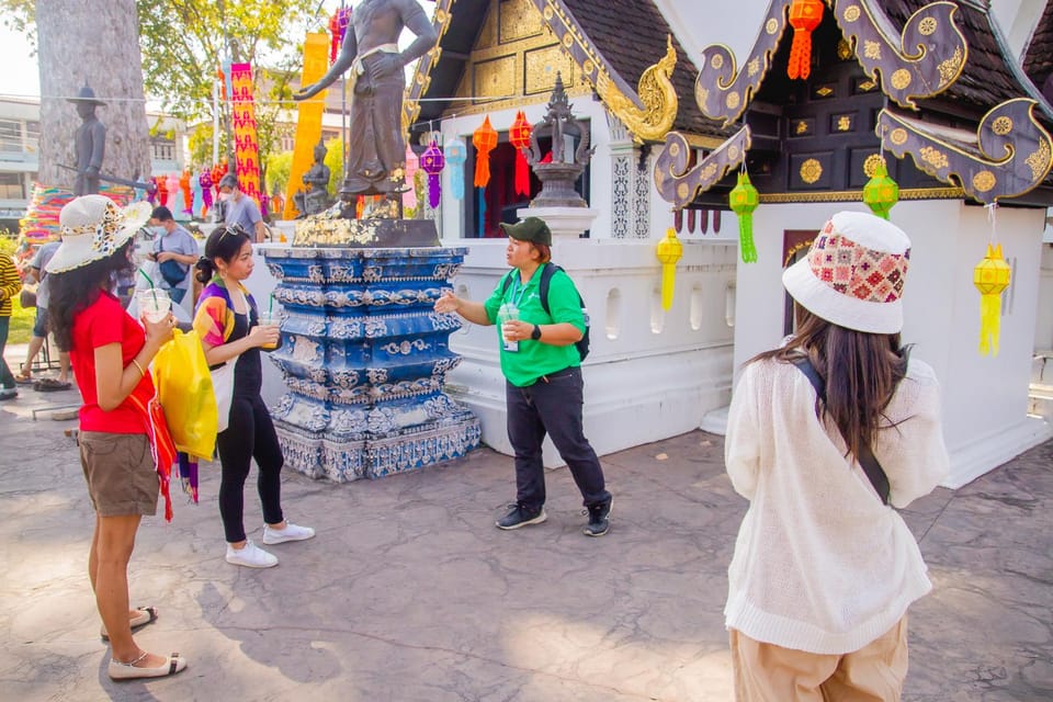 Chiang Mai: Chiang Mai Old City Twilight Walking Tour - Price and Value: What You Pay for at $20