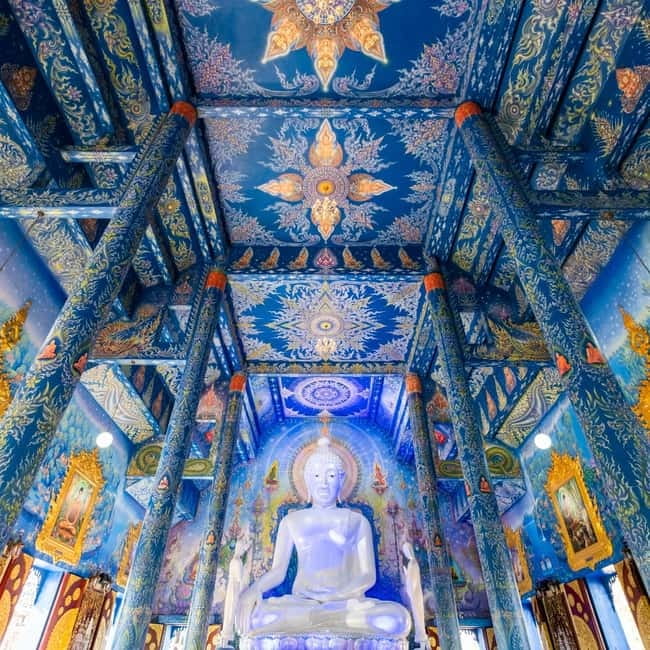 Chiang Mai: Chiang Rai Famous Temples & Hot Springs Day Trip - Getting to Chiang Rai from Chiang Mai: expect a long, shared-van day