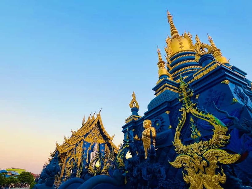 Chiang Mai: Chiang Rai Highlights in One Day - Black House (Baan Dam) and the Red Temple Big Buddha: how the route choice changes your day