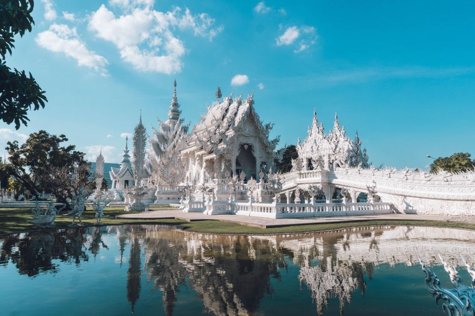 Chiang Mai: Chiang Rai Temples & Black House Discovery Tour - Key things to know before you go