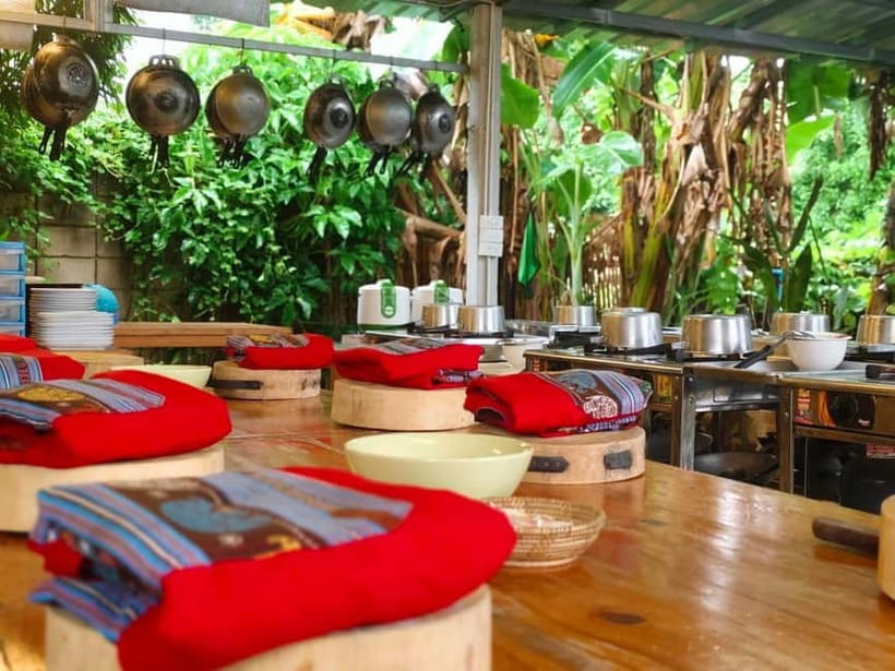 Chiang Mai: Cooking Class, Market & Thai Herbs Garden Tour - Who This Cooking Class Fits Best