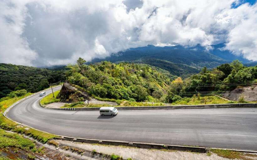 Chiang Mai: Doi Inthanon National Park and Pha Dok Siew Trek - Wachirathan Waterfall: the payoff stop