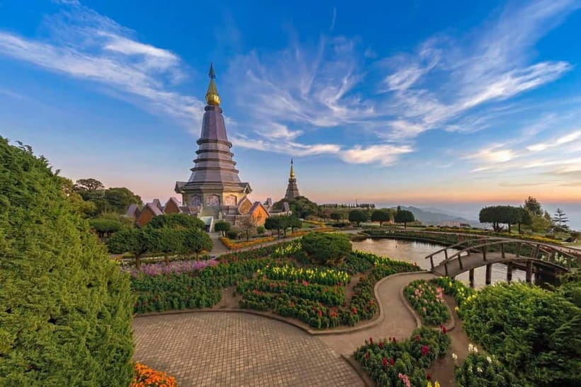 Chiang Mai: Doi Inthanon National Park Sightseeing Tour - From Chiang Mai van pickup to Doi Inthanon’s cool air