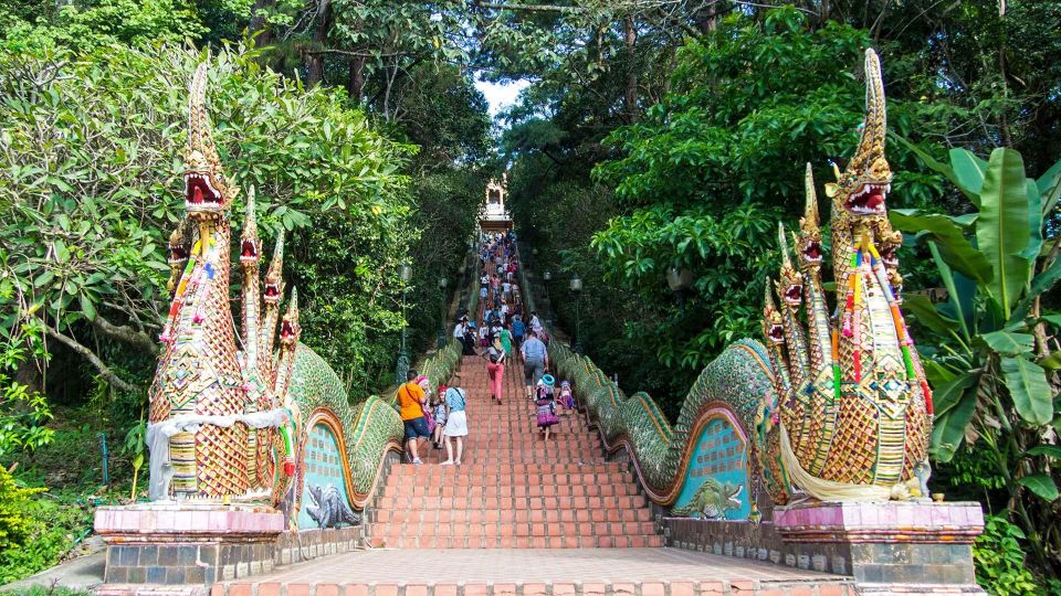 Chiang Mai: Doi Suthep and Hmong Village Half-Day Tour - Small considerations that affect your experience
