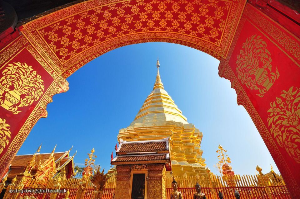 Chiang Mai: Doi Suthep and Hmong Village Half-Day Tour - The drive up: seeing Chiang Mai from the road