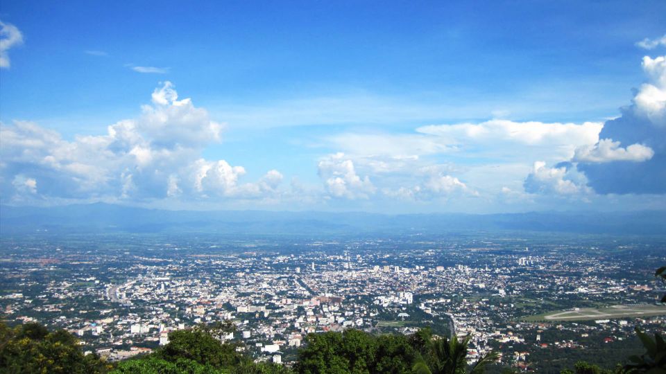 Chiang Mai: Doi Suthep National Park Leisure Hiking & Biking - The Hill Tribe village walk: closer than a photo stop