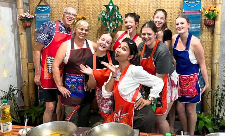 Chiang Mai: Ethical Elephant Sanctuary & Thai Cooking Class - Handmade Thai Souvenir: A Small Gift with Real Meaning