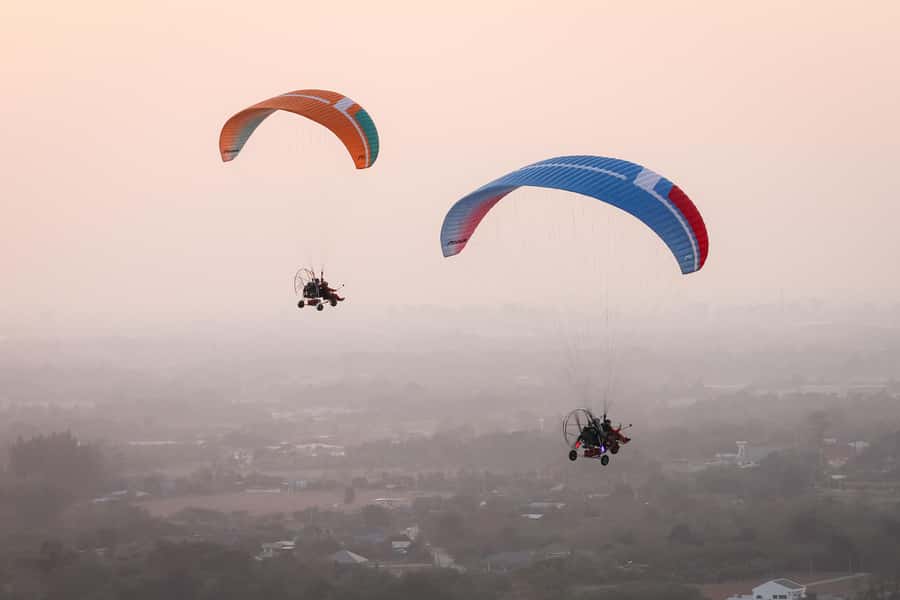 Chiang Mai: Flyzone Thailand Paramotor for 2 People - The Takeoff Moment: Freedom, But Also Structure