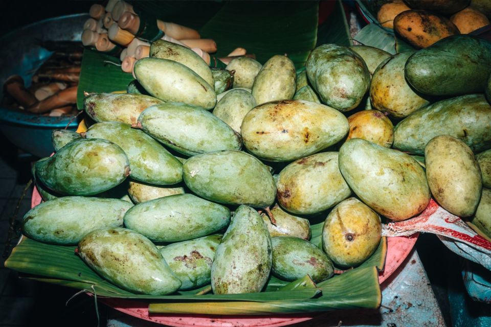 Chiang Mai: Food Tour by Songtheaw Truck with 15+ Tastings - Why a Songthaew Truck Food Tour Works in Chiang Mai