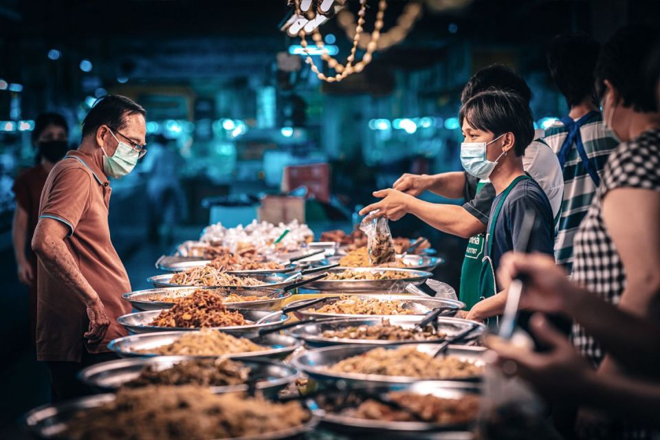 Chiang Mai: Food Tour by Songtheaw Truck with 15+ Tastings - Who Should Book This Chiang Mai Northern Thai Food Tour