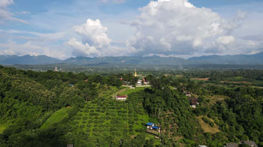 Chiang Mai: Full-Day Chiang Dao Caving & Jungle Kayaking - Before you paddle: briefing, kayak setup, and the wet-clothes reality