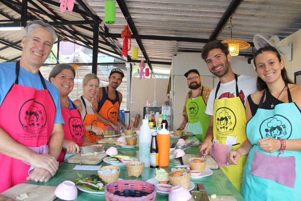 Chiang Mai: Half Day Morning Cooking Class with Market Tour - English Instruction and the Substitution Advantage for Cooking at Home
