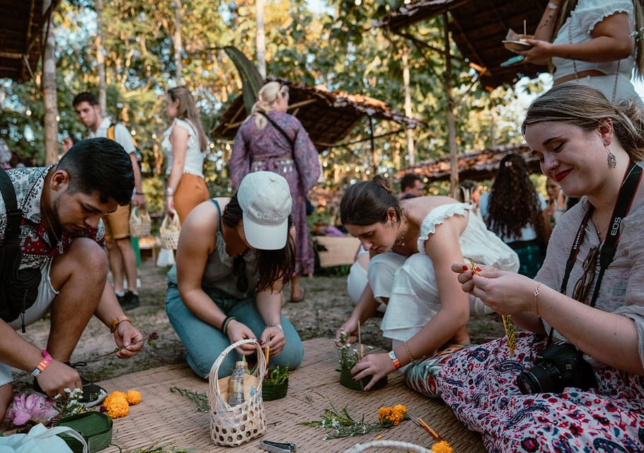 Chiang Mai: Heaven Lantern Festival Ticket with Dinner 2025 - Who should book this Chiang Mai lantern dinner experience