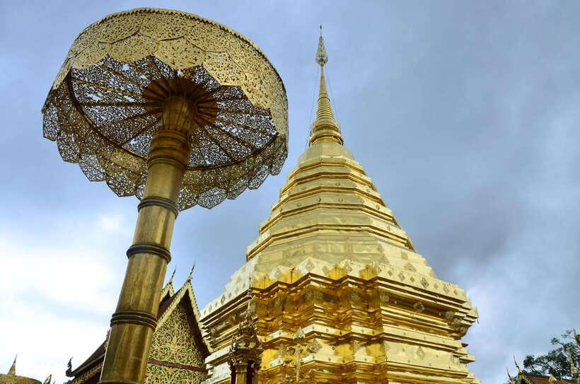 Chiang Mai: Hike on Monk’s Trail and Doi Suthep Private Tour - Wat Phra That Doi Suthep and the Golden Stupa: viewpoint time, not just sightseeing
