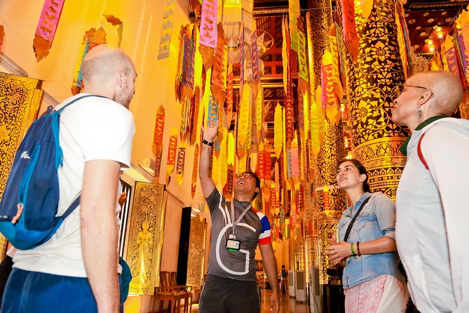 Chiang Mai: Historic Old City Bike Tour - Morning or Night - Wat Chedi Luang: the ruined chedi and the City Pillar connection