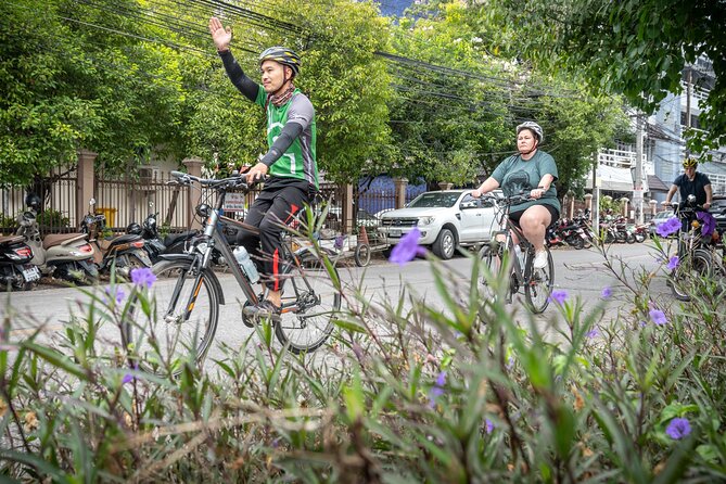 Chiang Mai: Historic Old City Bike Tour - Morning or Night - Value at $39: what you get (and why it’s fair)