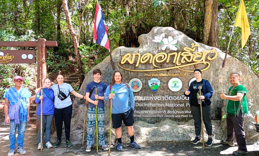 Chiang Mai: Inthanon, Ethical Elephant Sanctuary & Waterfall - Twin Pagodas and the Doi Inthanon Summit: Big Views Without Too Much Guesswork