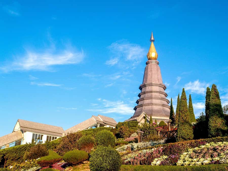 Chiang Mai: Kew Mae Pan Nature Trail & Doi Inthanon Day Trip - Wachirathan Falls at the end: the waterfall payoff