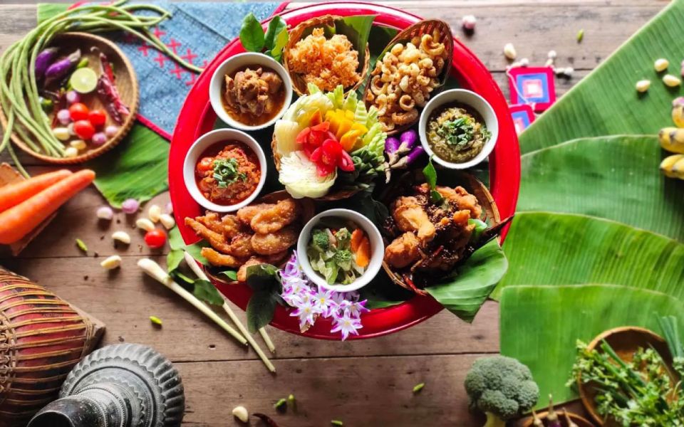 Chiang Mai: Khantoke Dinner with Traditional Performance - Khantoke in Chiang Mai: Why This Dinner Is More Than a Meal