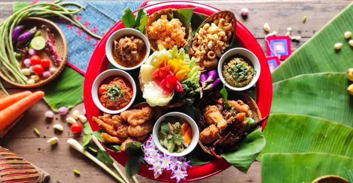 Chiang Mai: Khantoke Dinner with Traditional Performance - The Lanna Show: Folk Music, Dance, Rituals, and That Pace Question