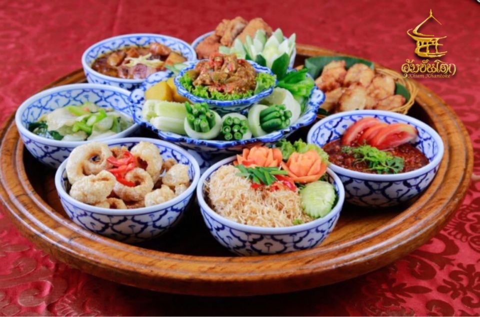 Chiang Mai: Khum Khantoke Northern Thai Cuisine and Show - Khum Khantoke in plain terms: what this night is actually for