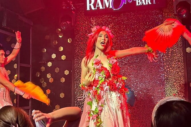 Chiang Mai: Ladyboy Cabaret – Stories, Dinner and Sparkle - Why the red songthaew ride changes the whole mood