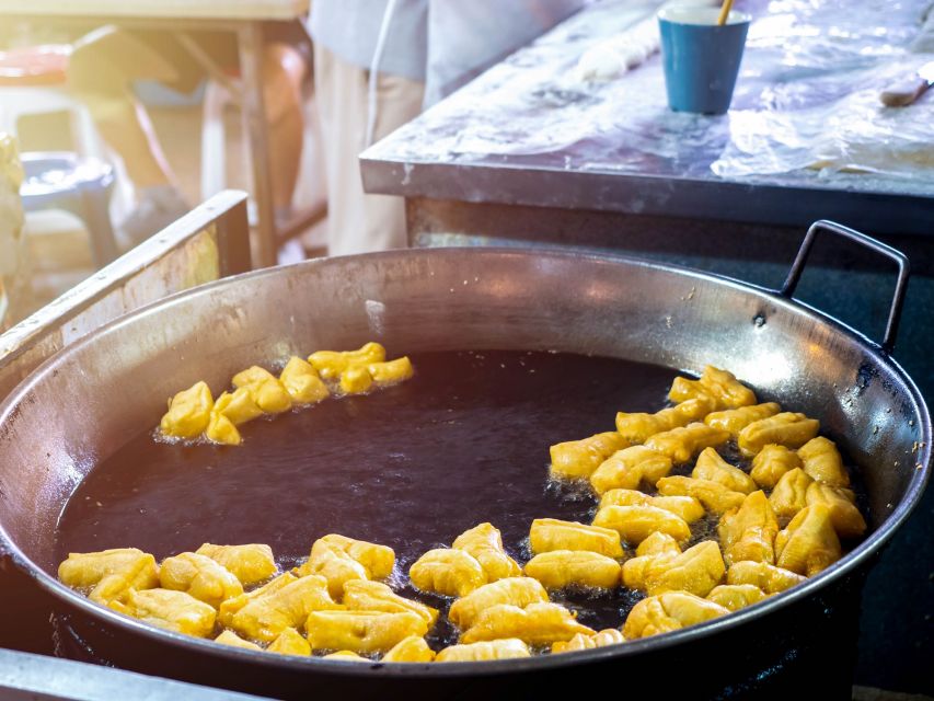 Chiang Mai: Local Food and Markets Guided Walking Tour - Guides Matter: You’ll Learn How Locals Eat, Not Just What to Order