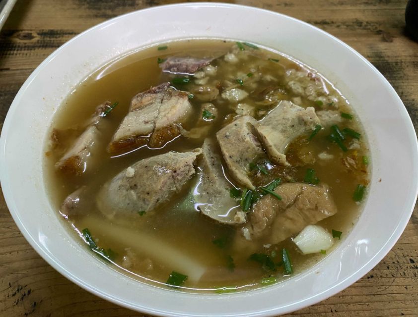 Chiang Mai: Local Food and Markets Guided Walking Tour - Entering Chiang Mai’s Food Scene From the First Step