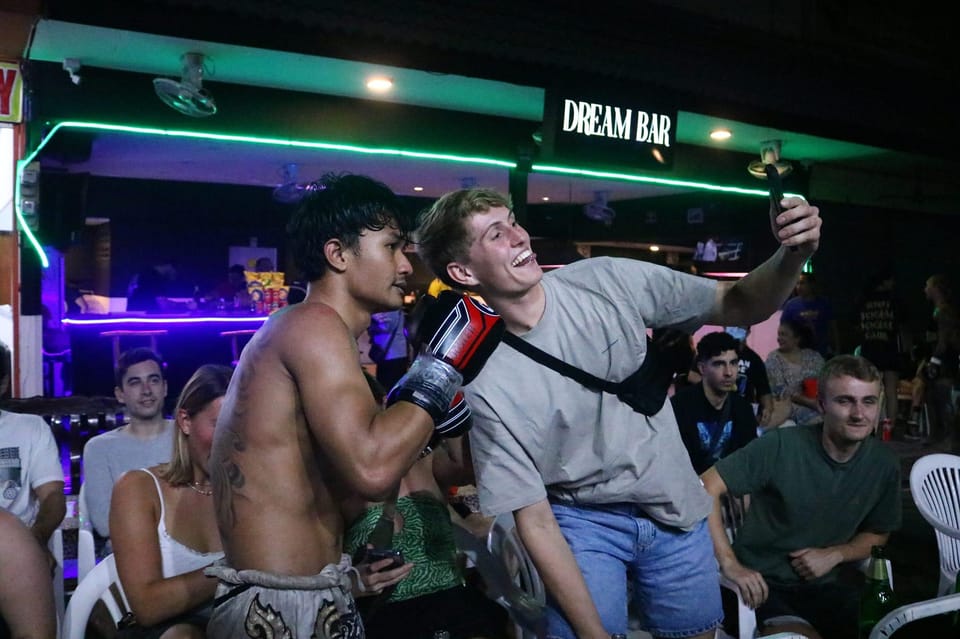 Chiang Mai: Loi kroh Muay Thai Boxing Stadium - Getting to Loi Kroh Stadium: simple, straightforward, and late