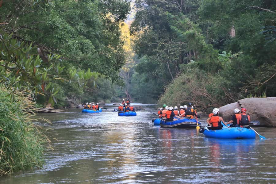 Chiang Mai: Mae Taeng River White Water Rafting - What the Included Lunch and Base Camp Comfort Really Change