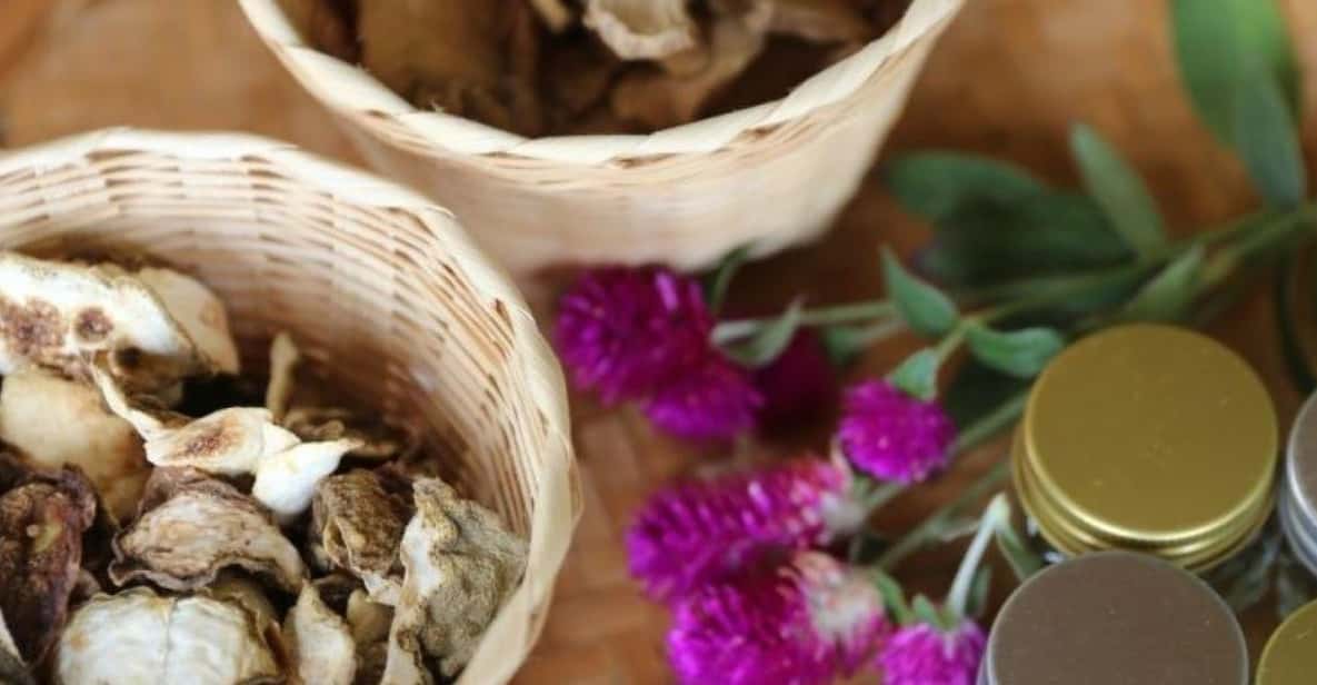Chiang Mai : Making Herbal Ball And Inhaler - Getting started in the first minutes: what you’re really signing up for
