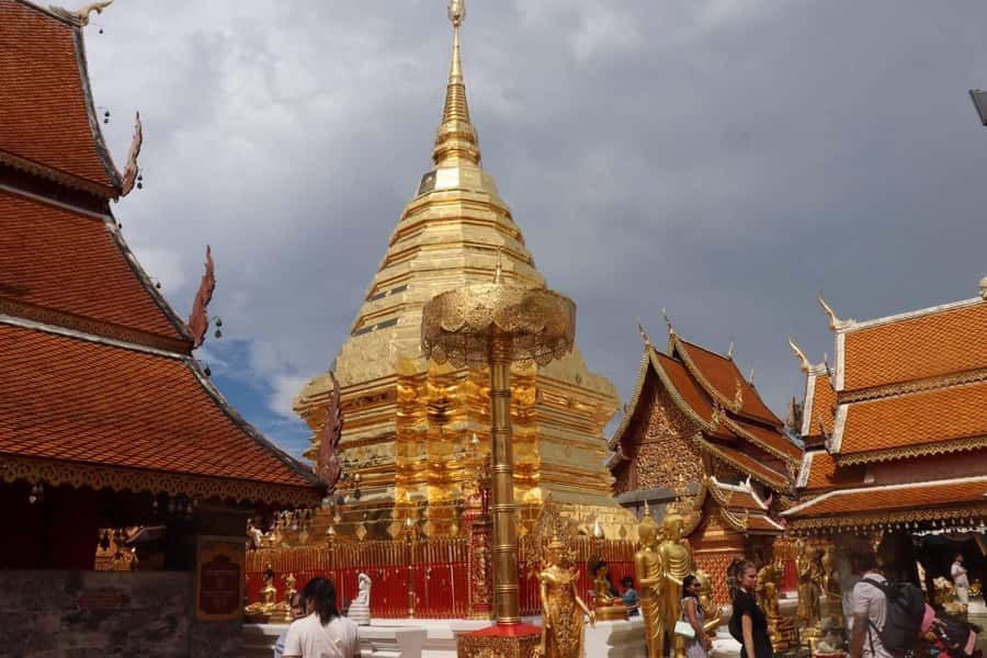 Chiang Mai Monk's Trail Wat Pha Lat & Visit Wat Doi Suthep - The Monk’s Trail Walk: 45–60 Minutes Downhill or Up the Hill