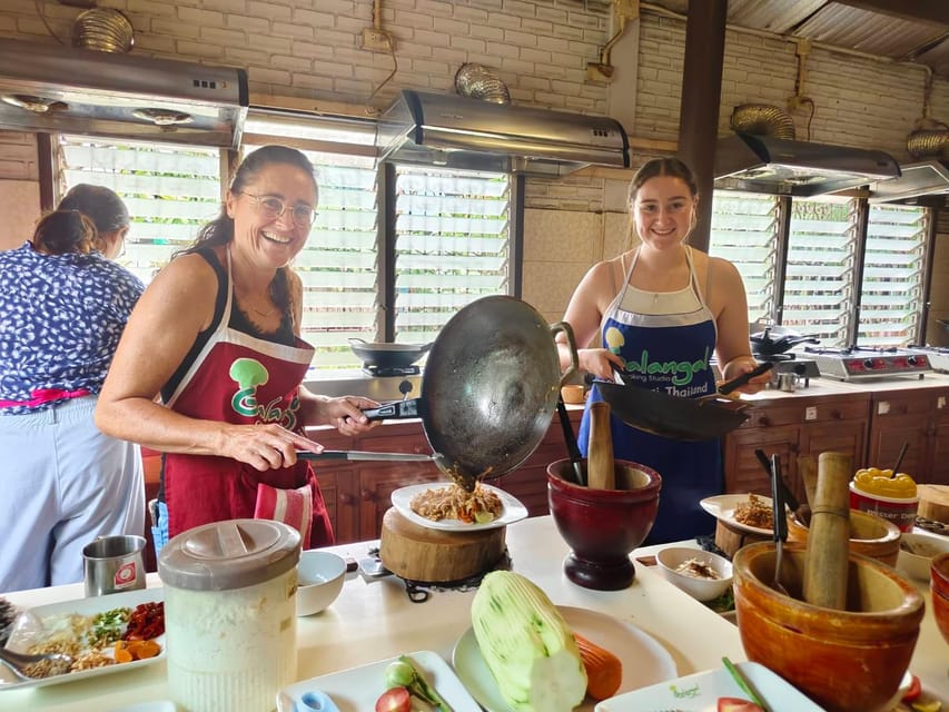 Chiang Mai: Morning Cooking Class with Market Visit - Dietary Options: Vegan, Vegetarian, Halal, and Gluten-Free-Friendly Choices