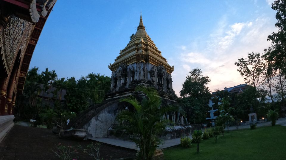 Chiang Mai: Nighttime City Highlights by EV Tram - Riding Through Chiang Mai’s Night Scenes Instead of Fighting Traffic on Foot