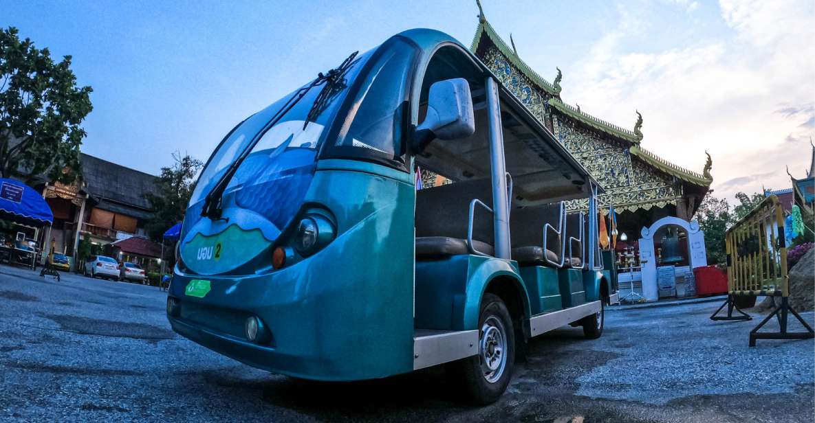 Chiang Mai: Nighttime City Highlights by EV Tram - The Open-Air EV Tram: Fast Enough, Relaxed Enough