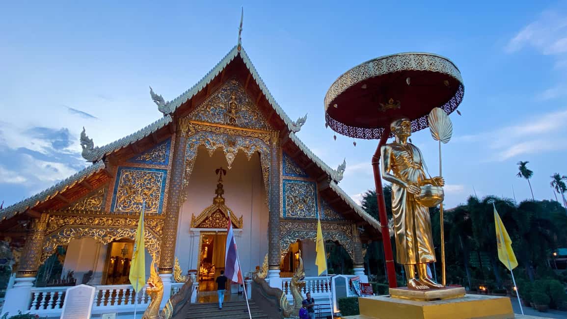 Chiang Mai Old City Twilight Tour: Lanna Majestic Glow - Should you book the Chiang Mai Old City Twilight Tour: Lanna Majestic Glow?