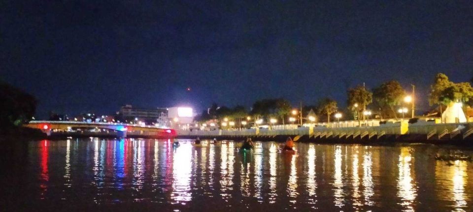 Chiang Mai: Ping River Night Kayaking into City Center - Gear and comfort: how to pack for a calm night that still gets messy