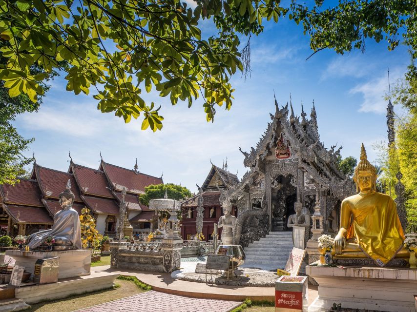 Chiang Mai: Private Tuk Tuk Tour of City Temples With Pickup - Guides, timing, and the one common theme in great tours