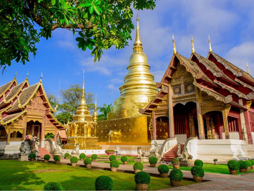 Chiang Mai: Private Tuk Tuk Tour of City Temples With Pickup - Wat Chedi Luang: the Big Stupa and the Emerald Buddha connection