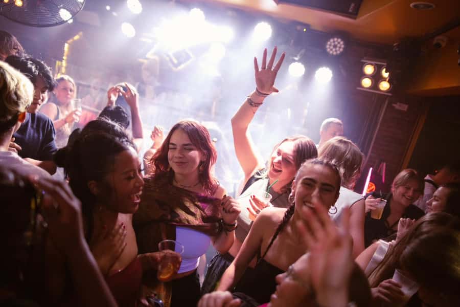 Chiang Mai Pub Crawl: 4 Venues, Beer Buffet & VIP Entry - Stop 1 at Commuse Nimman 7: Easy Warm-Up With Free Soju