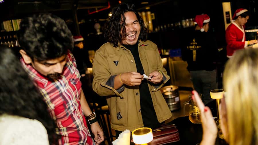 Chiang Mai Pub Crawl: 4 Venues, Beer Buffet & VIP Entry - The Group Experience: How Hosts Keep It Social