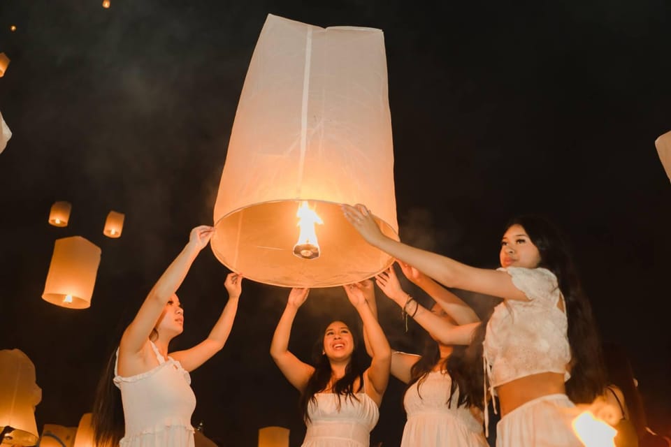 Chiang Mai Sky Lanterns Festival 2025 - Monk chanting and the mass lantern release: the moment you’ll remember