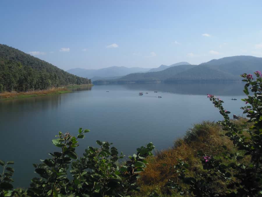 Chiang Mai: Sticky waterfall, lake kayak and cycling tour - Sticky Waterfall at Buatong: Fun, Wet, and Surprisingly Adaptable