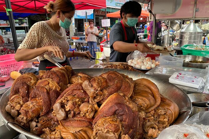 Chiang Mai Street Food Tour by Tuk Tuk with Pick Up - Wat Phra Singh and Chang Phuak (Elephant) Gate: where the snacks start to matter