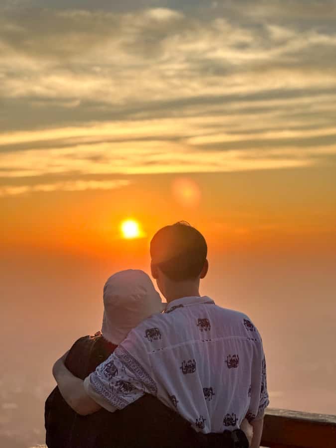 Chiang Mai: Sunrise DoiSuthep | WatPhaLat | iPhoneSnap - Living A Dream at Chiang Mai University: coffee with nature views