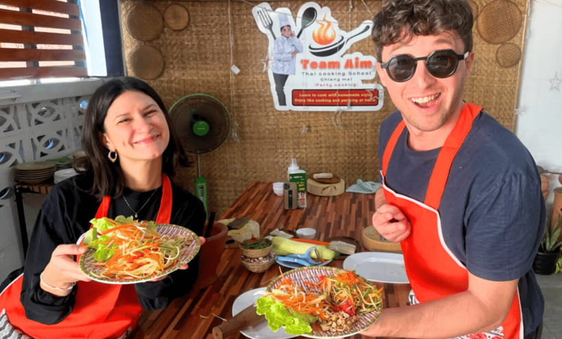 Chiang Mai : Super Fun Thai Cooking Class - The main event: cooking 7 traditional dishes