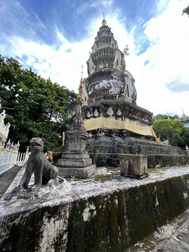 Chiang Mai: Temple & City Tour Part II - The Value of Paying $31: What You Get for the Money