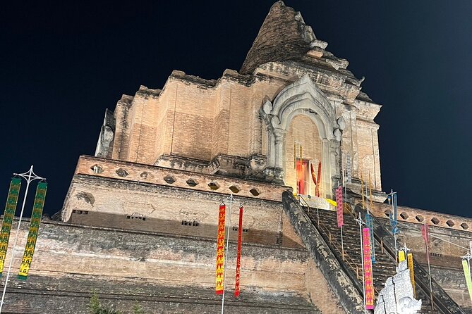 Chiang Mai Temples and Market Tuk-Tuk Evening Night Tour - Why an evening tuk-tuk temple loop beats the daytime grind