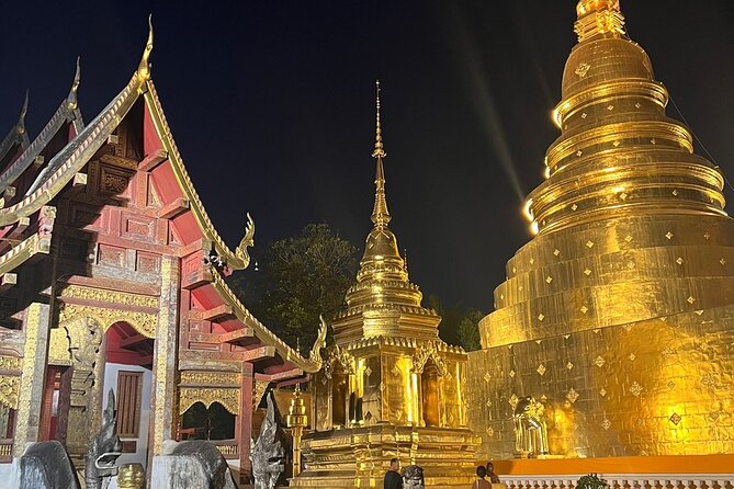 Chiang Mai Temples and Market Tuk-Tuk Evening Night Tour - Wat Chedi Luang Varavihara: the Great Stupa ruin with serious atmosphere